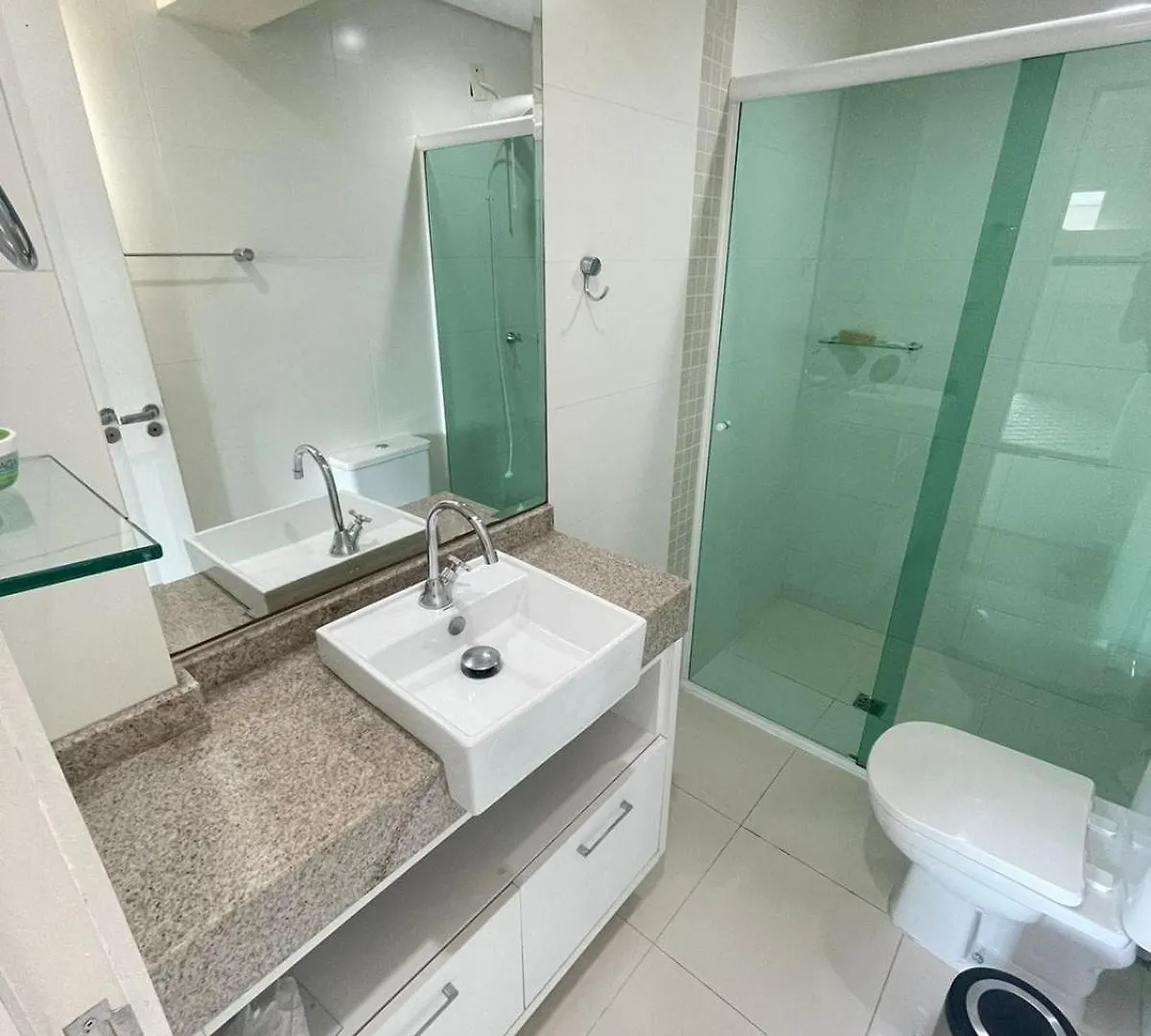 Cobertura Com Piscina Em Bombinhas Sc Apartment
