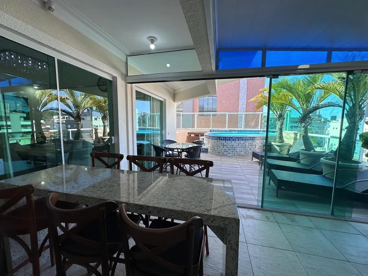 Cobertura Com Piscina Em Bombinhas Sc Appartement Brazilië